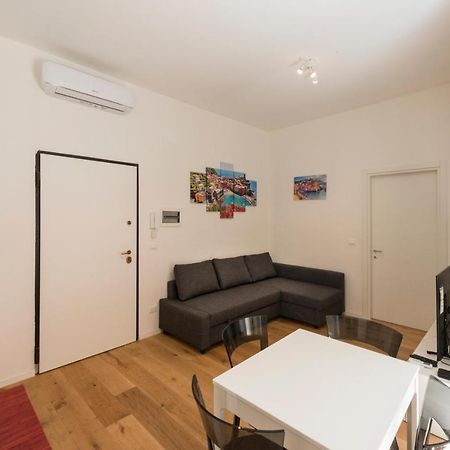 The Hiking House Apartment Genova Exterior foto